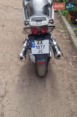 Мотоцикл Спорт-туризм Yamaha FJR 1300 2013 в 