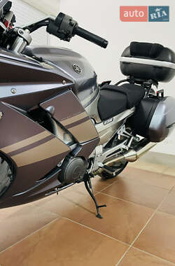 Мотоцикл Спорт-туризм Yamaha FJR 1300 2007 в 