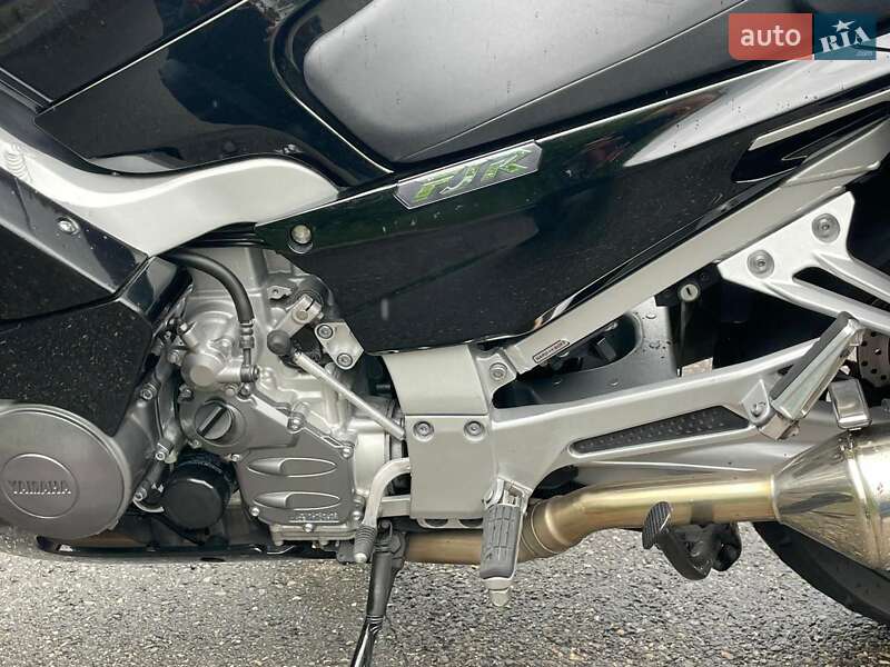 Мотоцикл Спорт-туризм Yamaha FJR 1300 2009 в Кам'янському фото 3 Мотоцикл Спорт-туризм Yamaha FJR 1300 2009 в Кам'янському