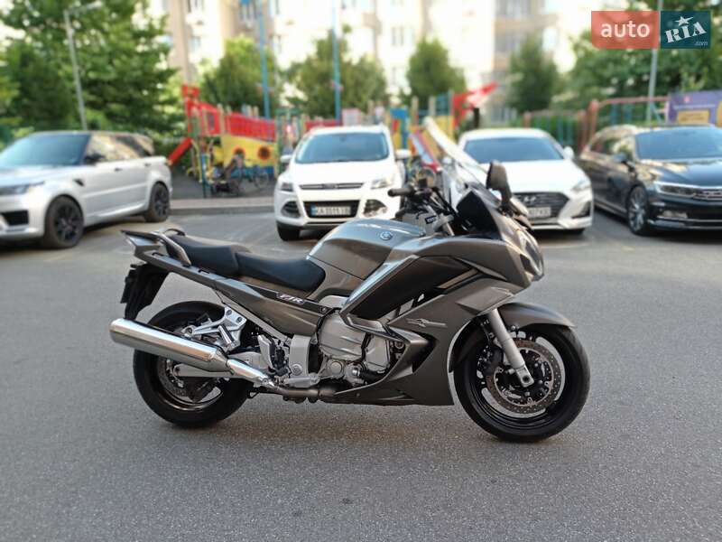 Мотоцикл Багатоцільовий (All-round) Yamaha FJR 1300 2013 в Києві фото 4 Мотоцикл Багатоцільовий (All-round) Yamaha FJR 1300 2013 в Києві