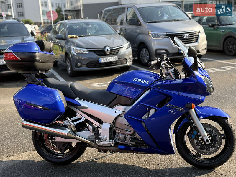 Мотоцикл Спорт-туризм Yamaha FJR 1300 2002 в Киеве фото Мотоцикл Спорт-туризм Yamaha FJR 1300 2002 в Киеве