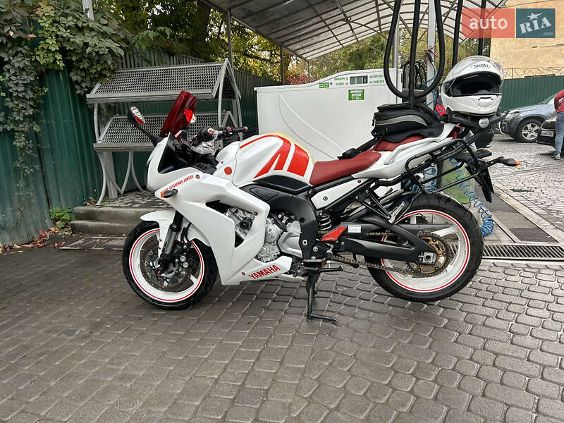 Мотоцикл Спорт-туризм Yamaha FZ-1 2008 в Тернополе