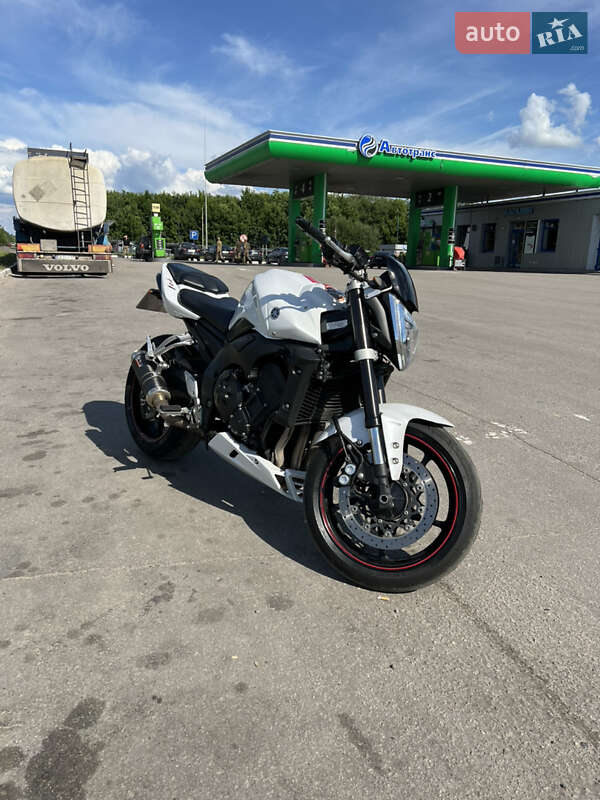 Мотоцикл Без обтекателей (Naked bike) Yamaha FZ-1 2008 в Полтаве