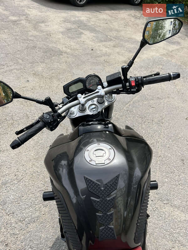 Мотоцикл Без обтекателей (Naked bike) Yamaha FZ-1 2011 в Вишневом