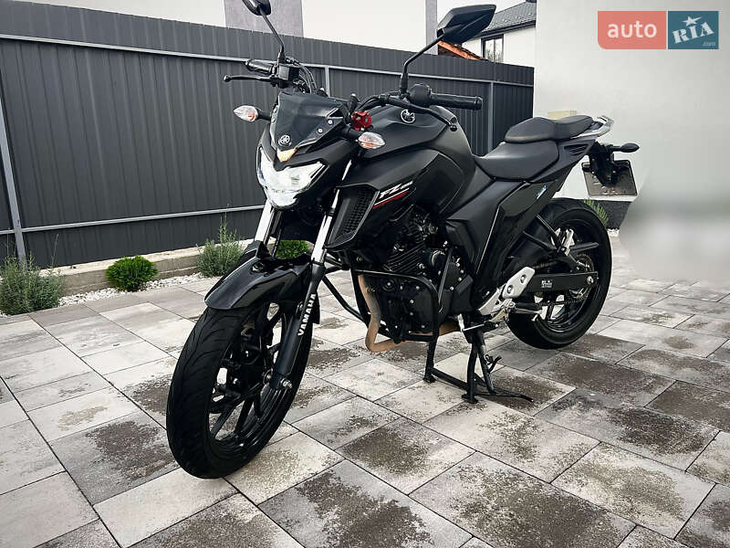 Yamaha FZ 250 2021 Yamaha FZ 250 2021