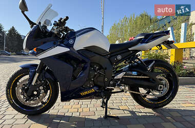 Мотоцикл Спорт-туризм Yamaha FZ1 Fazer 2011 в Подольске
