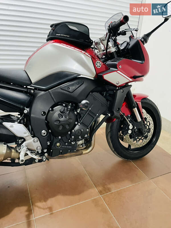 Мотоцикл Спорт-туризм Yamaha FZ1 Fazer 2013 в Киеве фото 33 Мотоцикл Спорт-туризм Yamaha FZ1 Fazer 2013 в Киеве