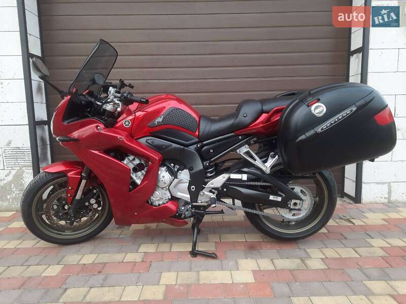 Yamaha FZ1 Fazer 2009