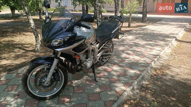 Мотоцикл Спорт-туризм Yamaha FZ6 Fazer 2004 в Ізюмі
