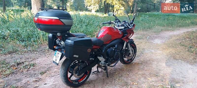 Мотоцикл Спорт-туризм Yamaha FZ6 Fazer 2005 в Житомирі фото 4 Мотоцикл Спорт-туризм Yamaha FZ6 Fazer 2005 в Житомирі