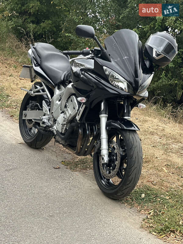 Мотоцикл Спорт-туризм Yamaha FZ6 Fazer 2006 в Козині