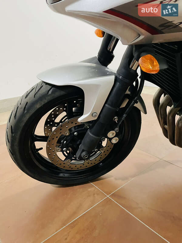 Мотоцикл Спорт-туризм Yamaha FZ6 Fazer 2009 в Киеве