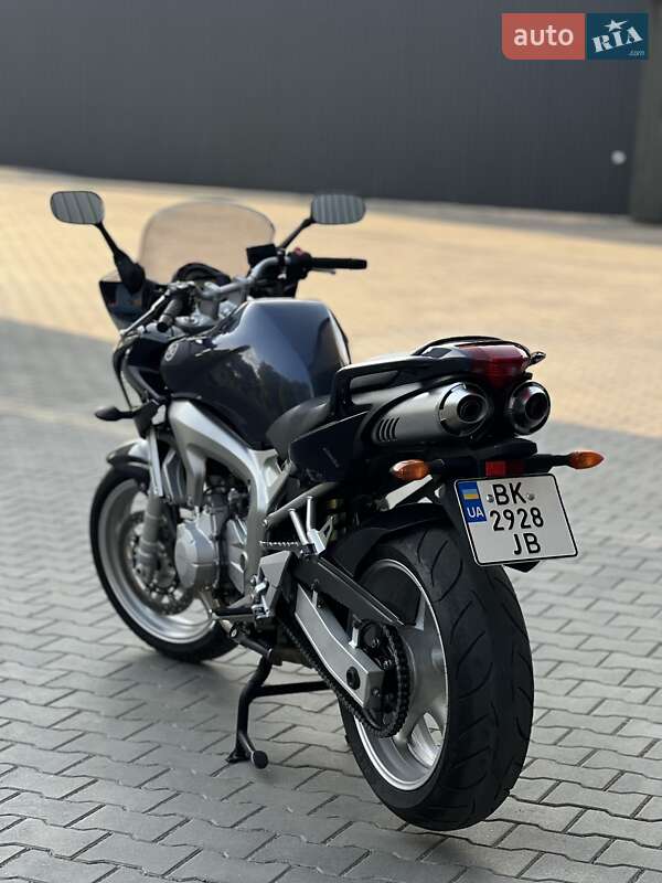 Мотоцикл Спорт-туризм Yamaha FZ6 Fazer 2004 в Млинове
