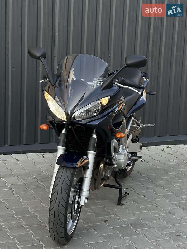 Мотоцикл Спорт-туризм Yamaha FZ6 Fazer 2004 в Млинове