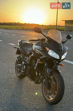 Мотоцикл Багатоцільовий (All-round) Yamaha FZ6 Fazer 2008 в Ромнах