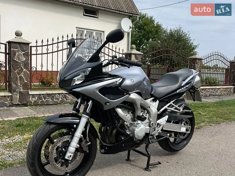 Yamaha FZ6 Fazer 2005