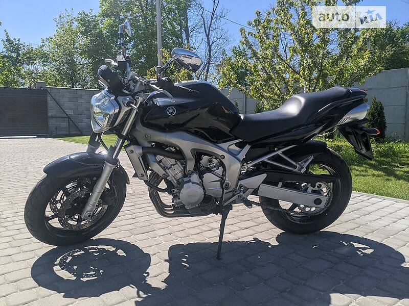 Мотоцикл Без обтекателей (Naked bike) Yamaha FZ6 N 2004 в Ровно