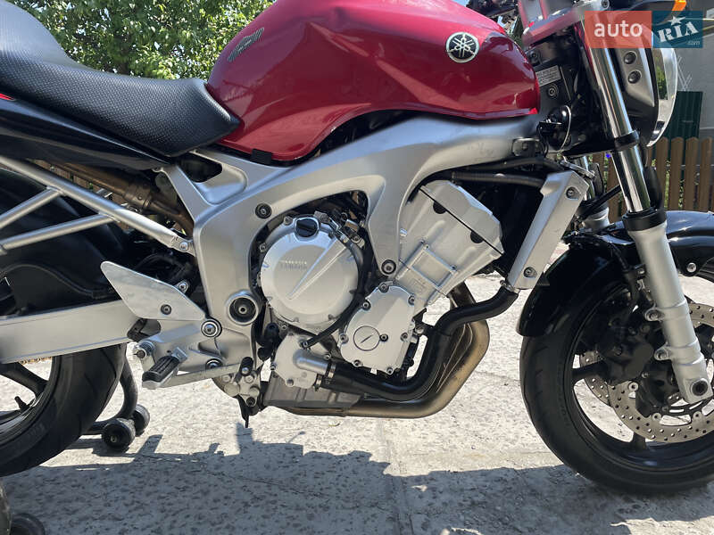 Мотоцикл Без обтікачів (Naked bike) Yamaha FZ6 N 2004 в Славуті