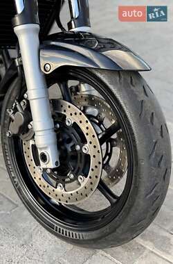 Мотоцикл Без обтекателей (Naked bike) Yamaha FZ6 N 2004 в  фото 18 Мотоцикл Без обтекателей (Naked bike) Yamaha FZ6 N 2004 в