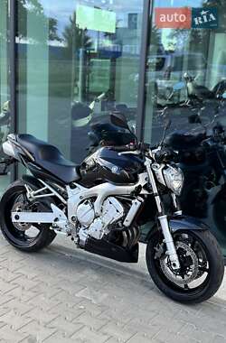 Мотоцикл Без обтекателей (Naked bike) Yamaha FZ6 N 2004 в  фото 29 Мотоцикл Без обтекателей (Naked bike) Yamaha FZ6 N 2004 в