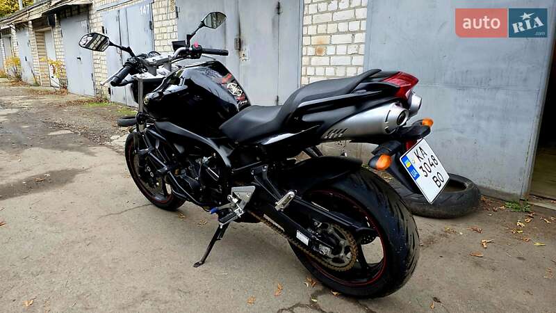 Мотоцикл Без обтекателей (Naked bike) Yamaha FZ6 N 2008 в Киеве