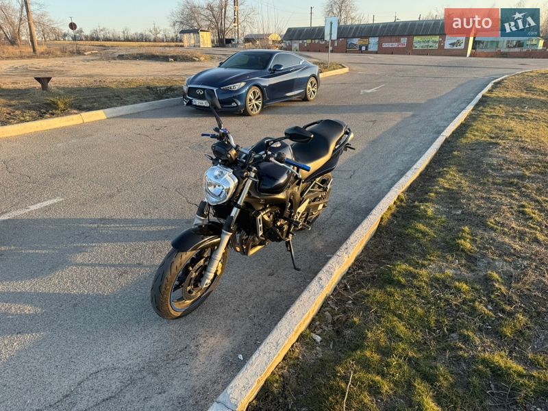 Yamaha FZ6 N 2006