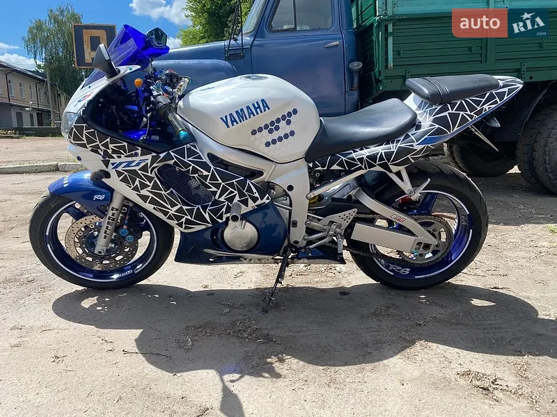 Yamaha FZ6 R 1999