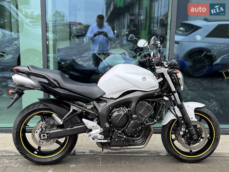 Yamaha FZ6 S2 2008
