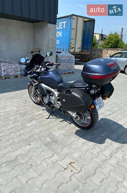 Мотоцикл Спорт-туризм Yamaha FZ6 S 2004 в 