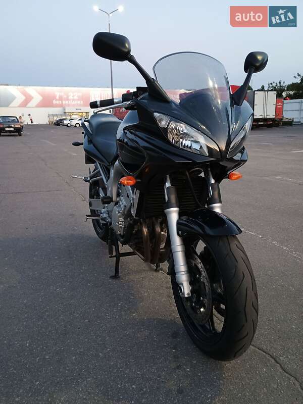 Мотоцикл Спорт-туризм Yamaha FZ6 S 2005 в Кременчуці