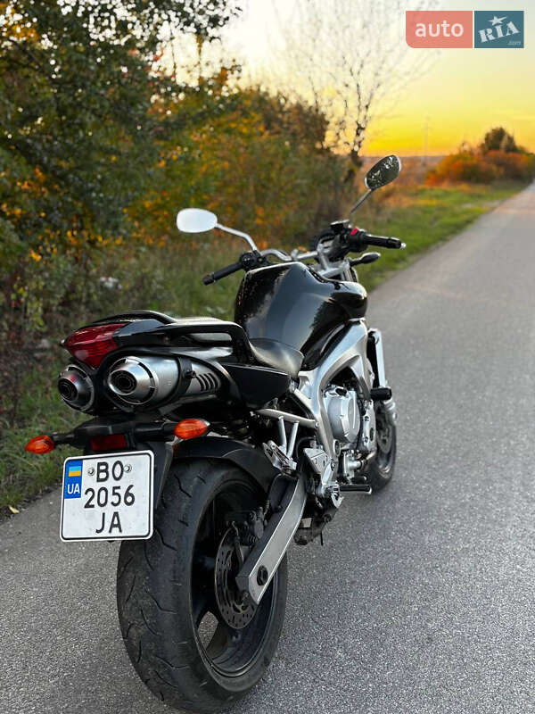 Мотоцикл Без обтекателей (Naked bike) Yamaha FZ6 2005 в Гусятине