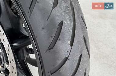 Мотоцикл Без обтекателей (Naked bike) Yamaha FZ6 2004 в 