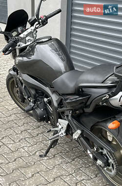 Мотоцикл Без обтекателей (Naked bike) Yamaha FZ6 2009 в 