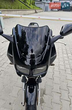 Мотоцикл Спорт-туризм Yamaha FZ6 1999 в 