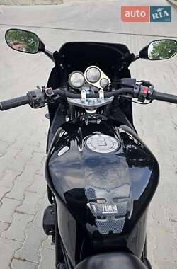 Мотоцикл Спорт-туризм Yamaha FZ6 1999 в 
