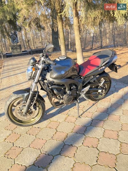 Мотоцикл Без обтекателей (Naked bike) Yamaha FZ6 2010 в Виннице