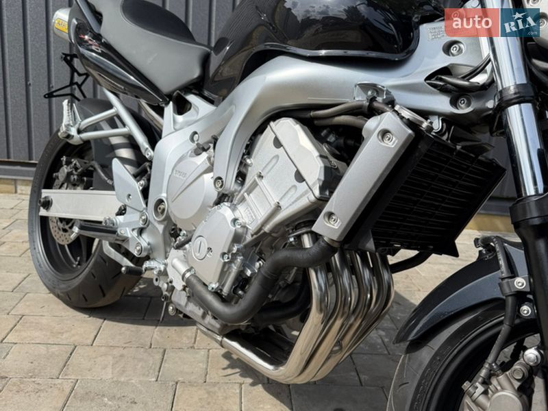 Мотоцикл Без обтекателей (Naked bike) Yamaha FZ6 2004 в Новомосковске фото 11 Мотоцикл Без обтекателей (Naked bike) Yamaha FZ6 2004 в Новомосковске