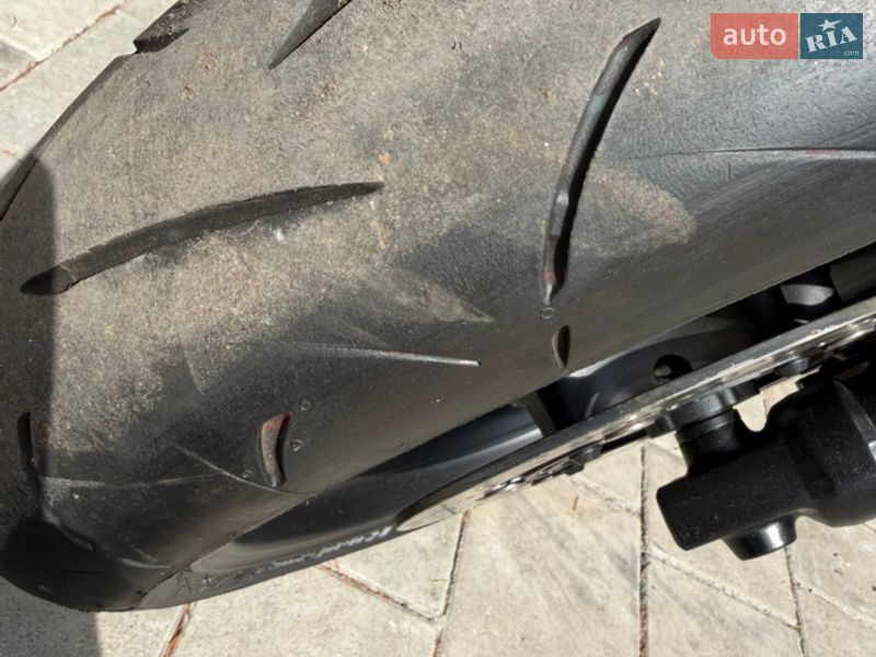 Мотоцикл Без обтекателей (Naked bike) Yamaha FZ6 2004 в Новомосковске фото 16 Мотоцикл Без обтекателей (Naked bike) Yamaha FZ6 2004 в Новомосковске