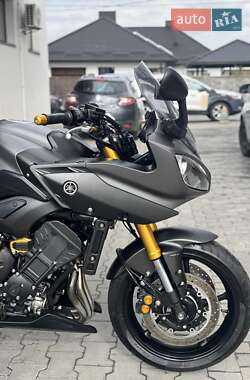 Мотоцикл Спорт-туризм Yamaha FZ8 2014 в 