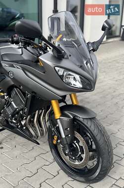 Мотоцикл Спорт-туризм Yamaha FZ8 2014 в 