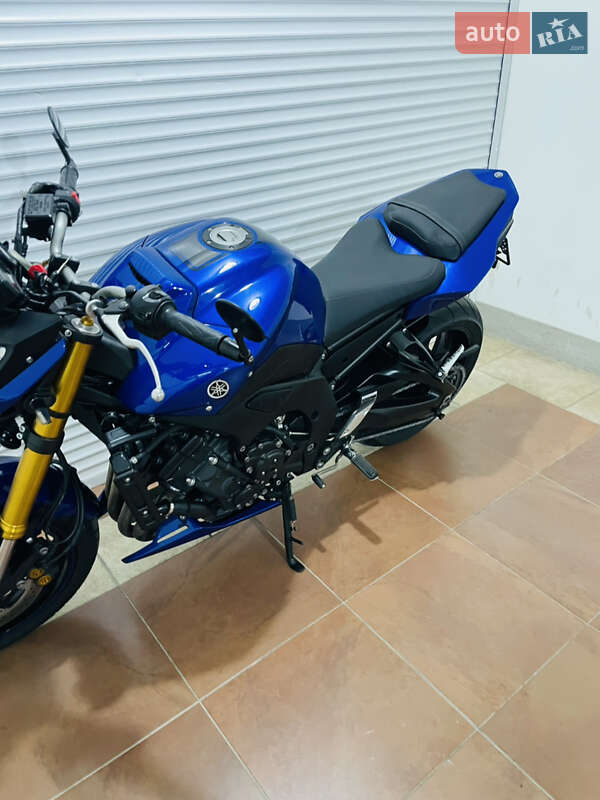 Мотоцикл Без обтекателей (Naked bike) Yamaha FZ8 2014 в Киеве
