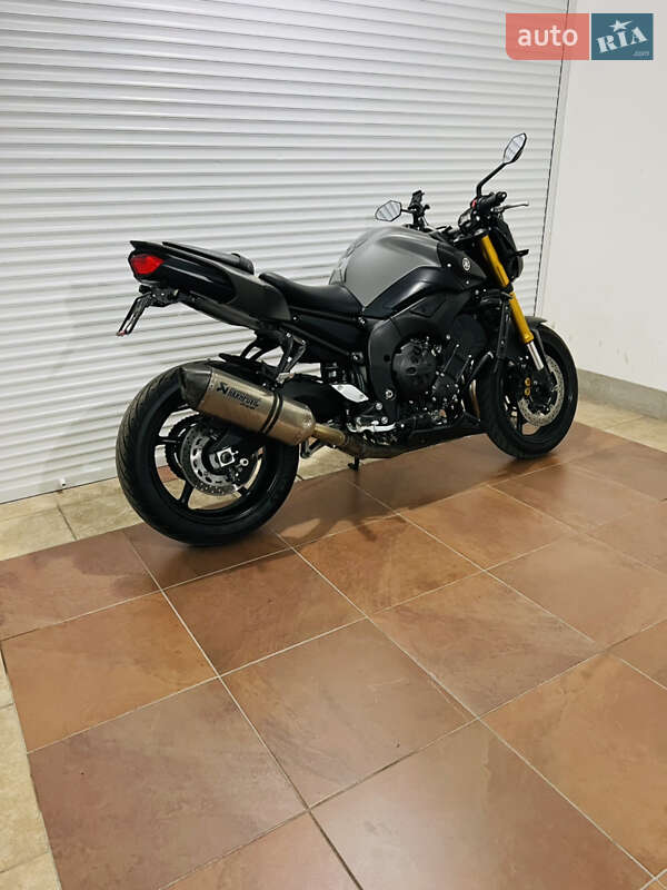 Мотоцикл Без обтікачів (Naked bike) Yamaha FZ8 2013 в Києві