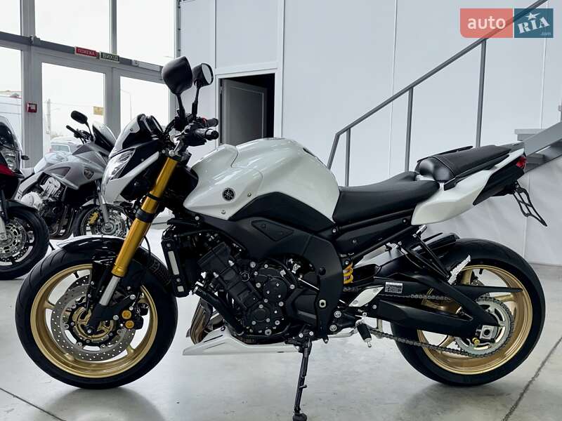 Мотоцикл Без обтекателей (Naked bike) Yamaha FZ8 2010 в Хмельницком фото 4 Мотоцикл Без обтекателей (Naked bike) Yamaha FZ8 2010 в Хмельницком