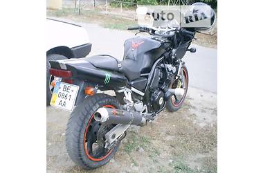 Мотоцикли Yamaha FZ 2001 в Херсоні