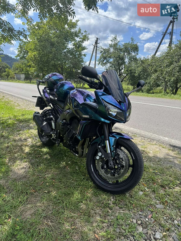 Yamaha FZ 2012