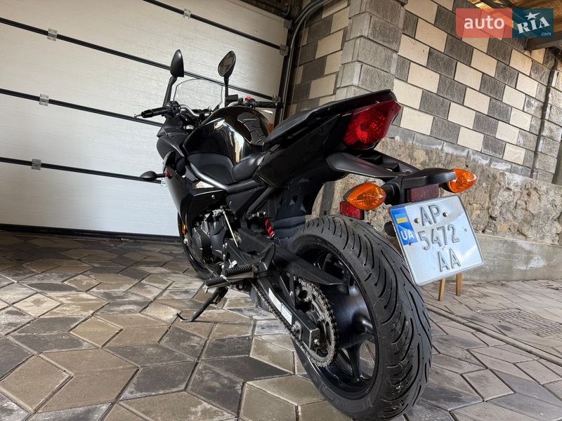 Мотоцикл Спорт-туризм Yamaha FZ 2009 в Запорожье фото 3 Мотоцикл Спорт-туризм Yamaha FZ 2009 в Запорожье