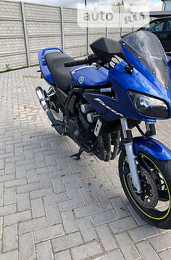 Мотоцикл Спорт-туризм Yamaha FZS 600 Fazer 2003 в Кременці