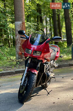 Мотоцикл Классик Yamaha FZS 600 Fazer 1999 в 