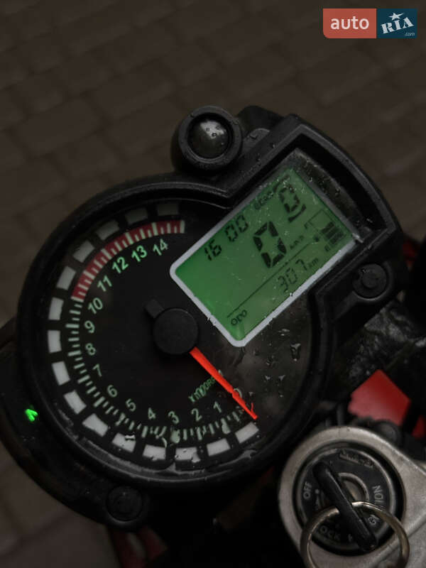 Мотоцикл Кастом Yamaha FZS 600 Fazer 2001 в Львові