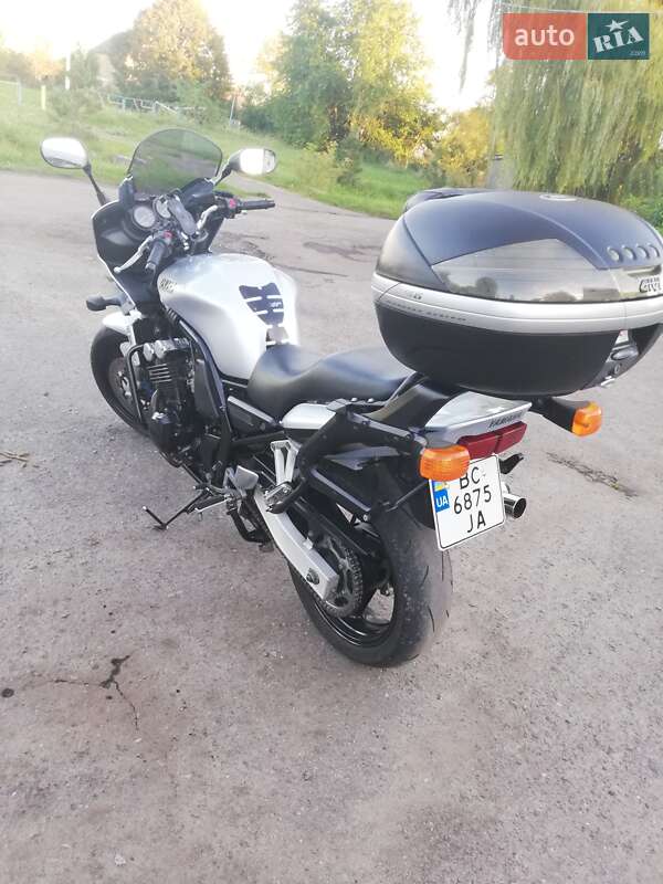 Мотоцикл Спорт-туризм Yamaha FZS 600 Fazer 2001 в Буске